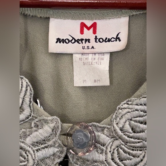 Vintage Two-piece Mint Green Embroidered VTG Skirt with Jacket - Picture 2 of 5